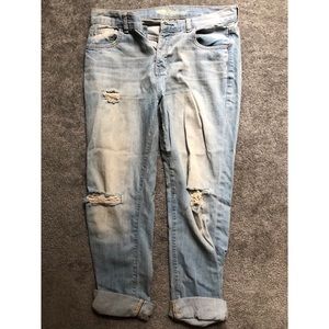 Distressed boyfriend jeans